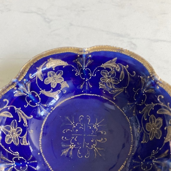 Vintage Footed Glass Bowl - Picture 12 of 12